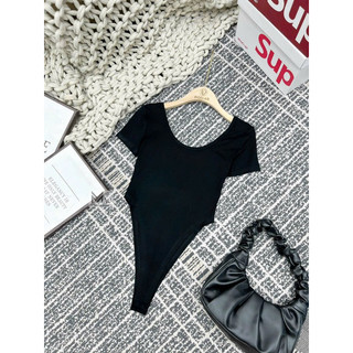 Áo bodysuit cộc tay trơn