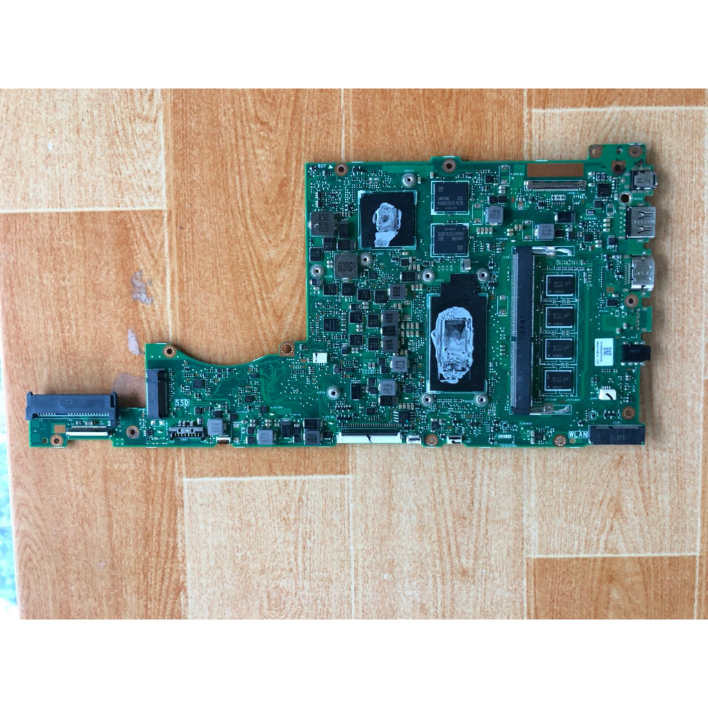 Main ASUS VivoBook S14 S410U CPU i7-8550U