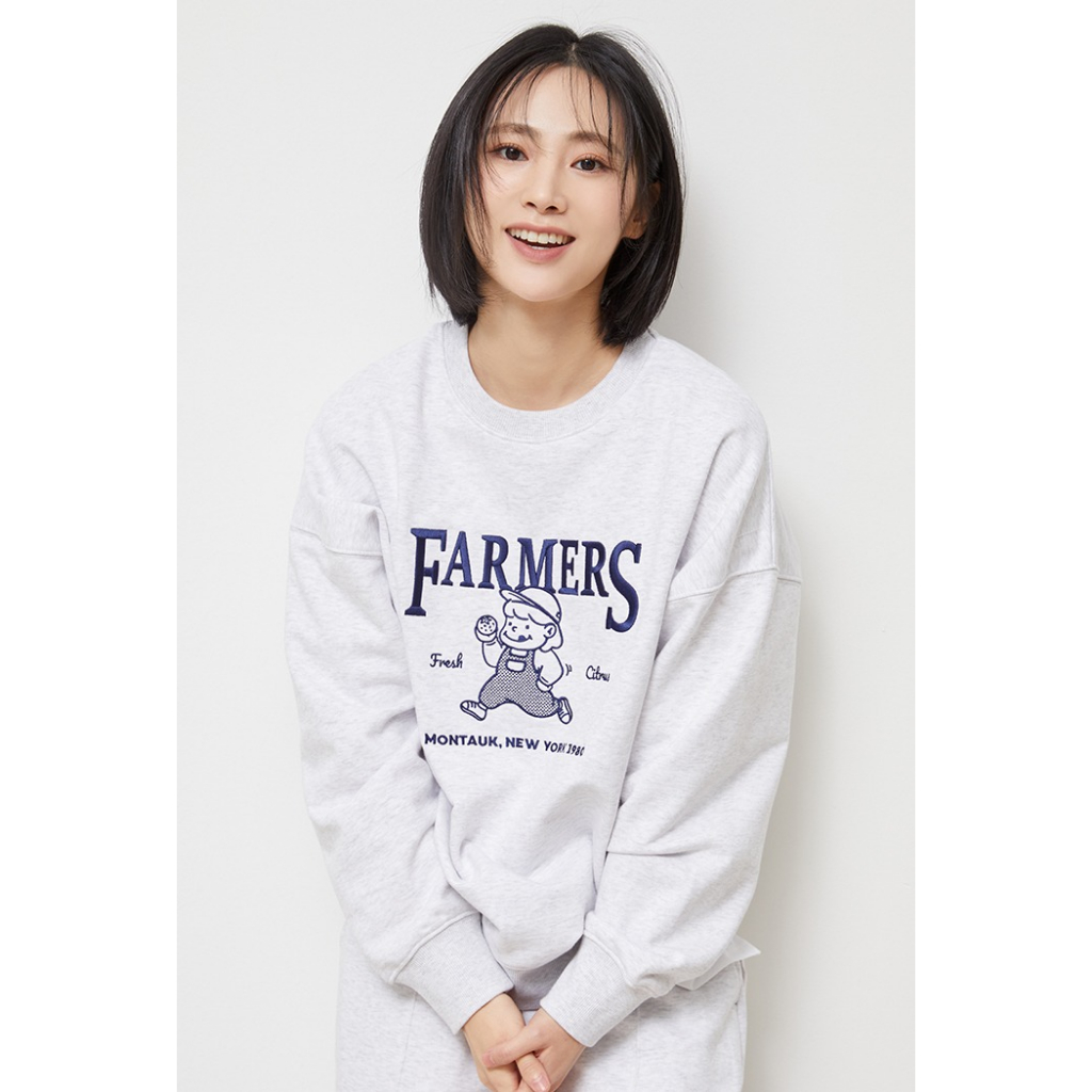 Áo thun nữ SPAO sweatshirt Cô gái bánh mì