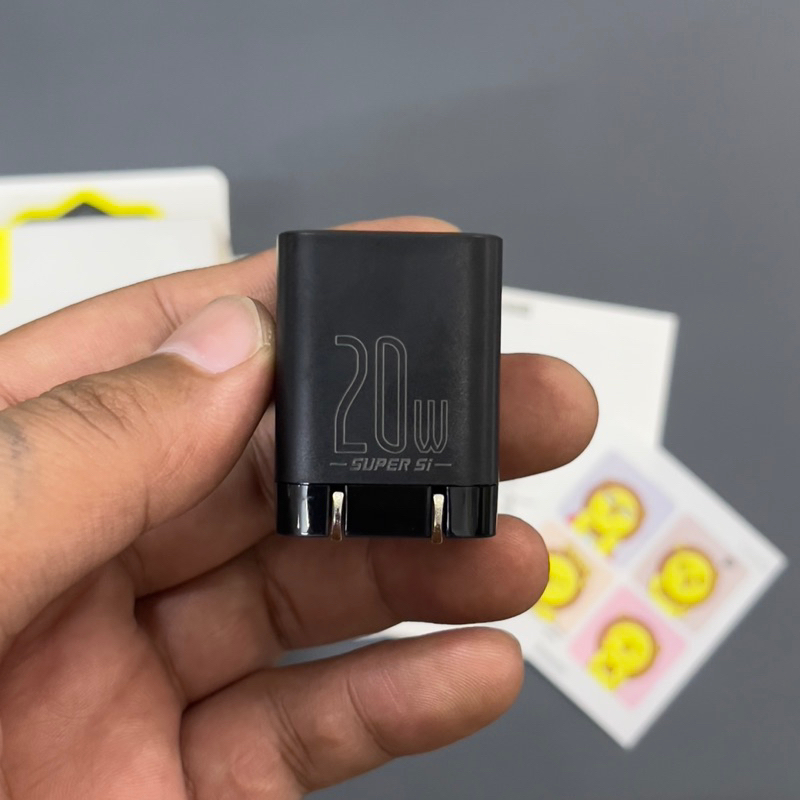 Củ sạc nhanh 20W Baseus