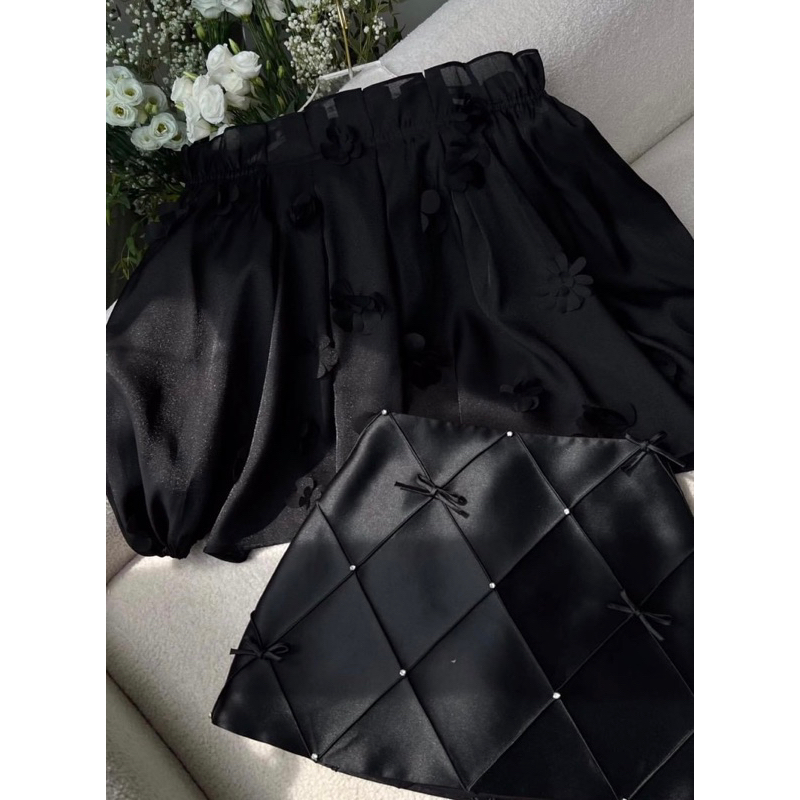 |The Berry Closet| Flower Set