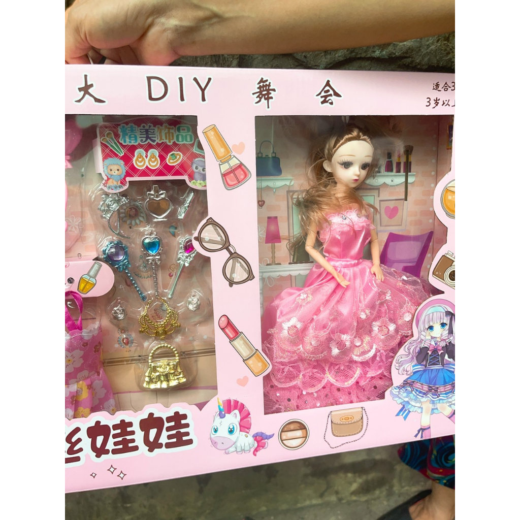 Hộp quà tặng cho bé gái - búp bê và phụ kiện siêu dễ thương size đại cho bé