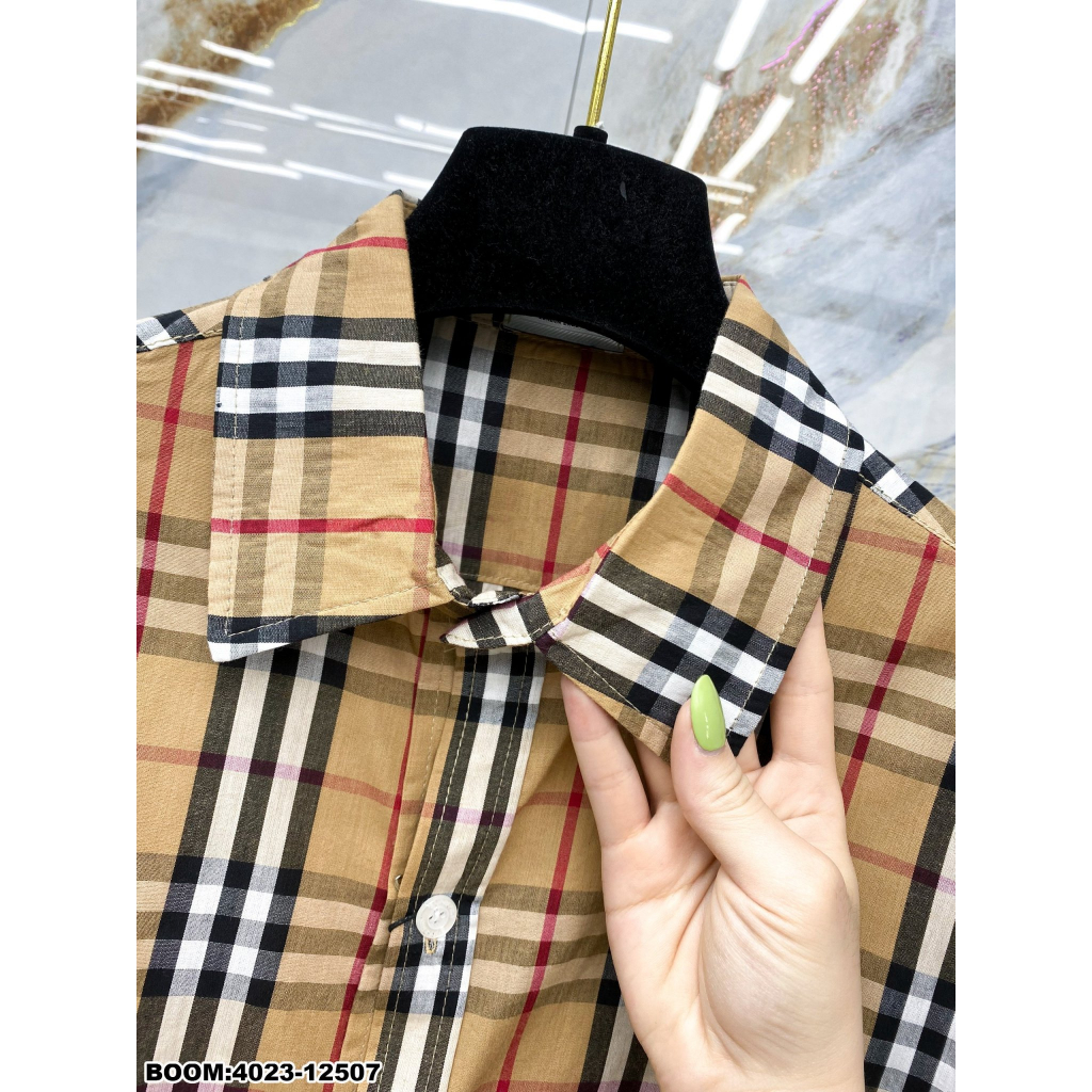 🔥Hot🔥Áo sơ mi Burberry thêu chữ thiết kế hot trend Nam Nữ New 2023