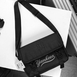 Túi đeo chéo m l b yan kee men black/gold logo kim loại cao cấp