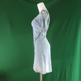 Đầm jean form ôm body