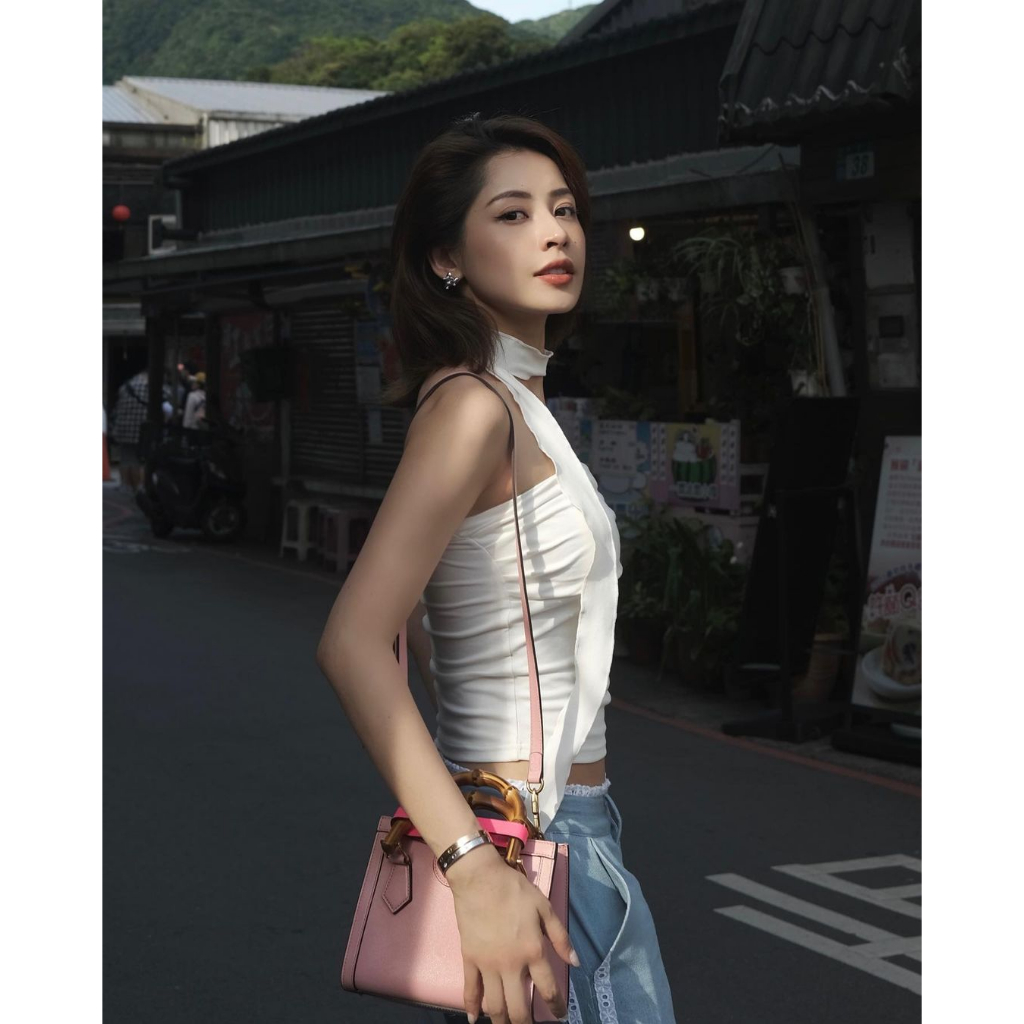 Áo thun ống croptop Shebyshj đính nơ Chi Pu - Jae Top (có 2 màu trắng và đen)