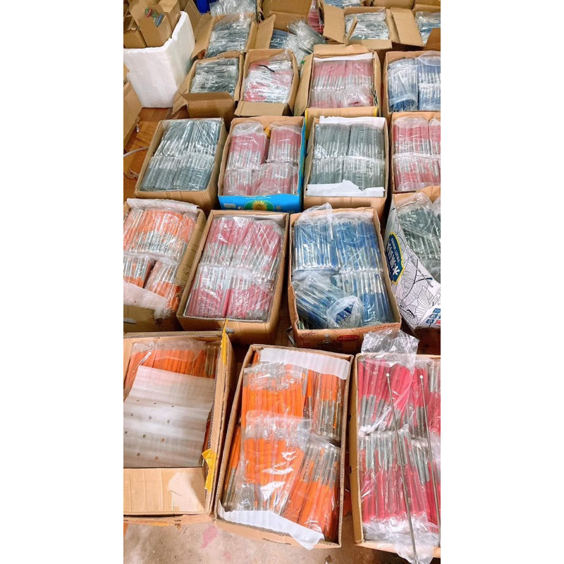 Que chỉ bảng đầu nỉ dài 1m
