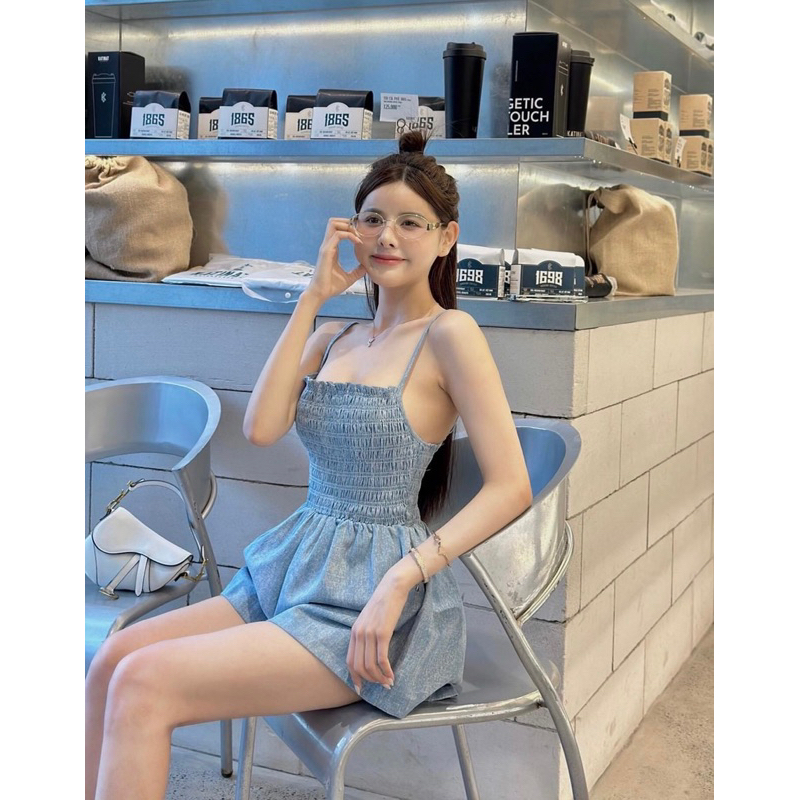 Jumpsuit bò loang 2 dây chun người co giãn ống quần ngắn rộng hot (ảnh thật trải sàn) | BigBuy360 - bigbuy360.vn