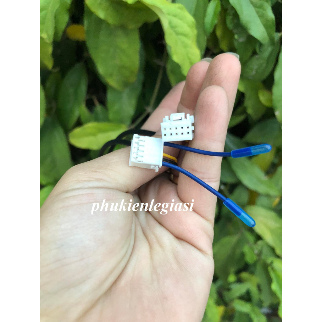 Jack Camera Lùi RCA Cho Màn Hình Android đa năng Xe Hơi DVD