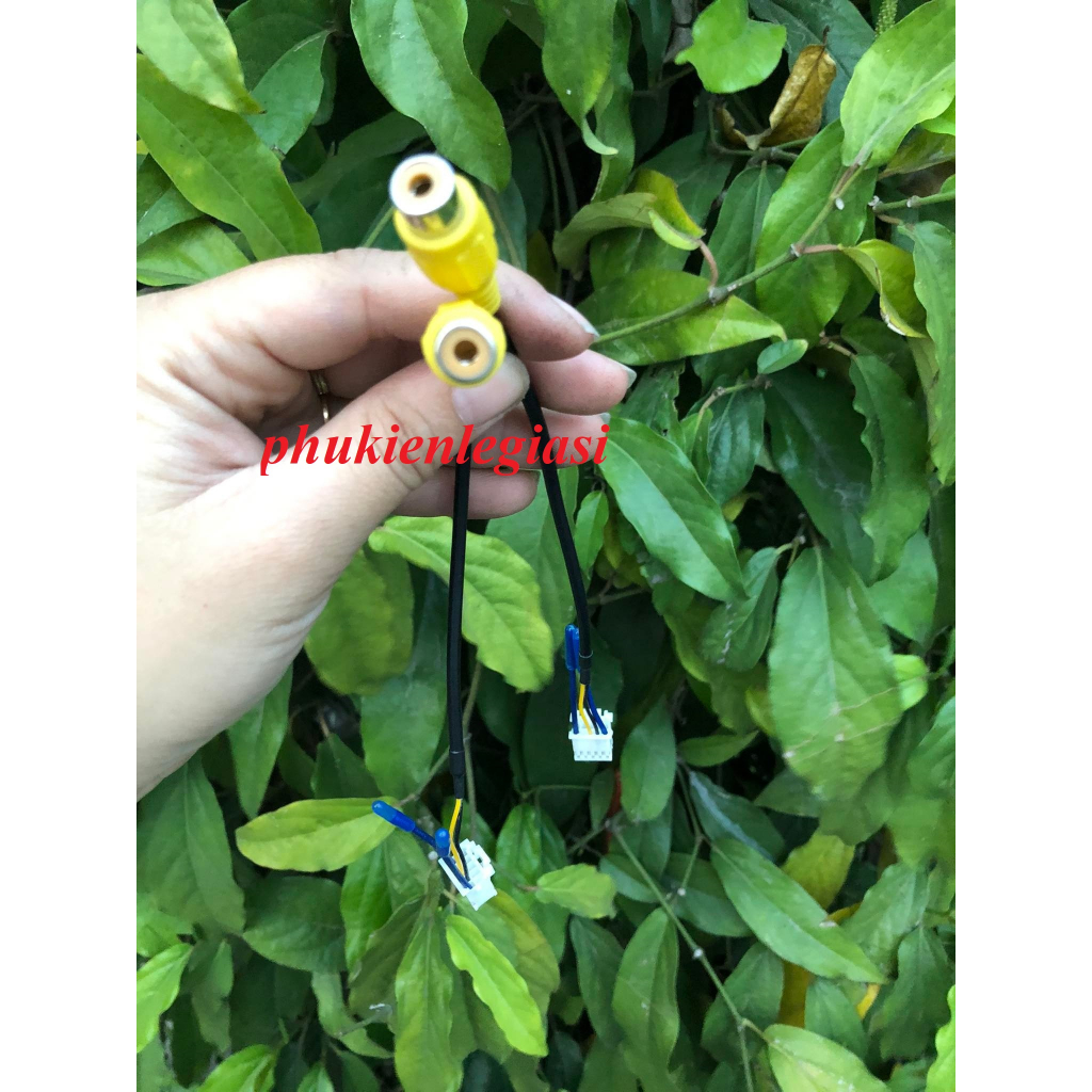 Jack Camera Lùi RCA Cho Màn Hình Android đa năng Xe Hơi DVD