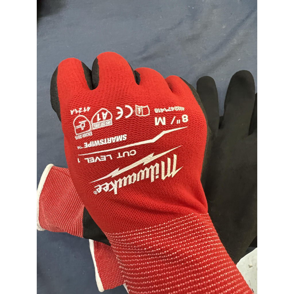Găng tay  Milwaukee- hàng không tem