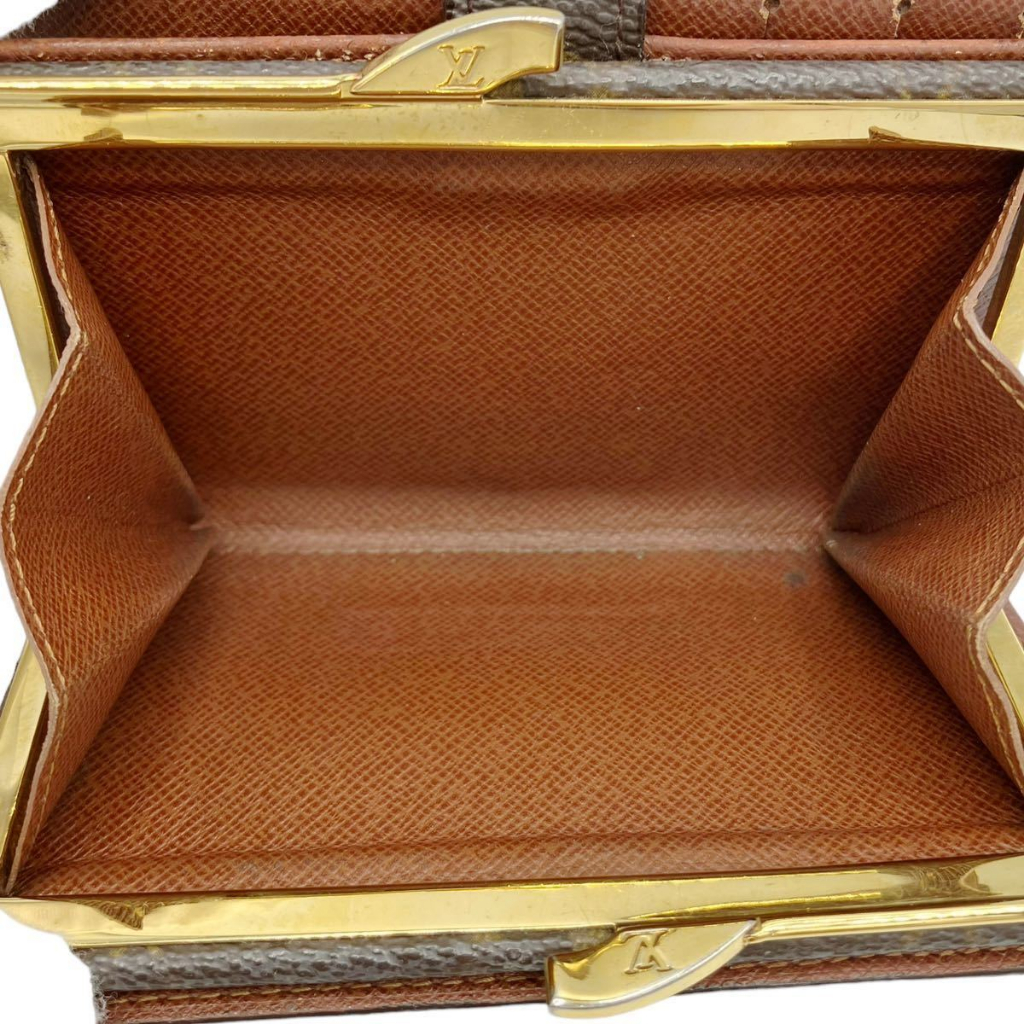 Ví LV gấp 2 chuẩn Auth