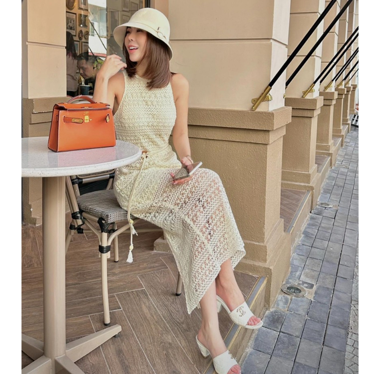Đầm Váy Nữ Cổ Tròn Không Tay Sát Nách Dáng Dài Kèm Thắt Lưng Quý Cô Tiểu Thư Sang Chảnh Thanh Lịch Đi Biển Du Lịch Levan