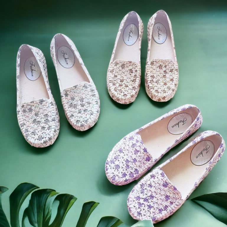 Giày Búp bê nữ nhựa dẻo họa tiết Hoa Nhí lỗ thoáng khí đi mưa, đi biển, giày công sở êm chân chống trơn GL004