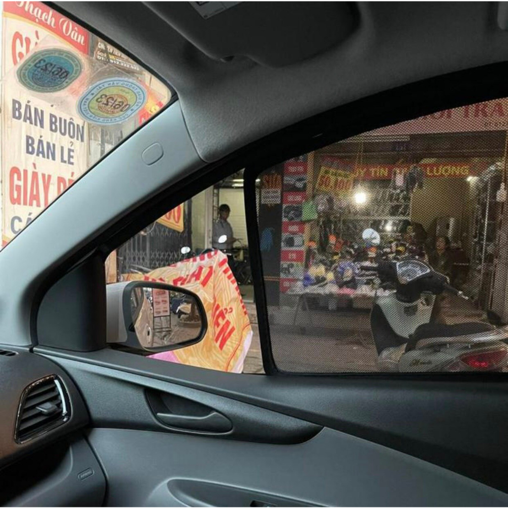 Rèm chắn nắng nam châm tự hít 2 lớp dày dặn Vinfast Fadil