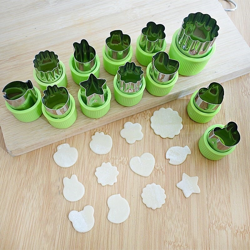 Khuôn tạo hình rau củ quả inox Set 3 khuôn cắt tạo hình rau củ quả cho bé ăn dặm