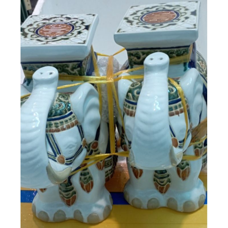 Con voi gốm. đôn voi gốm sứ