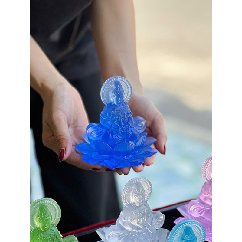 Tượng quan âm lưu ly ngồi đài sen 12cm đẹp mịn