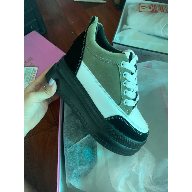 Giày thể thao đế độn cao cấp 10cm