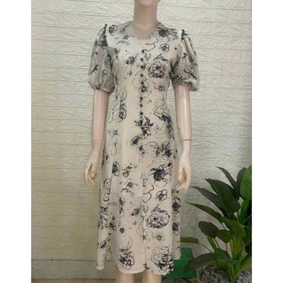 ĐẦM XOÈ HOA ĐEN TRẮNG