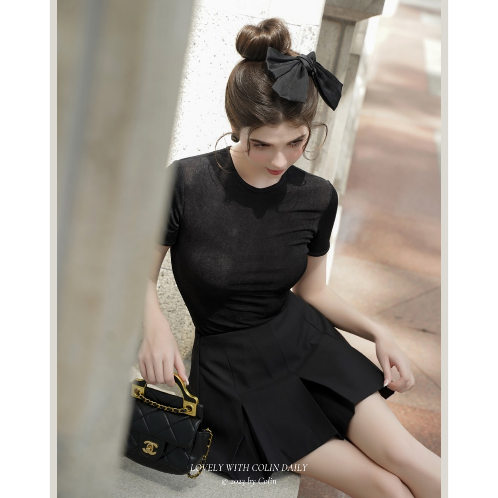 Áo thun trơn nữ basic dáng ôm tay ngắn