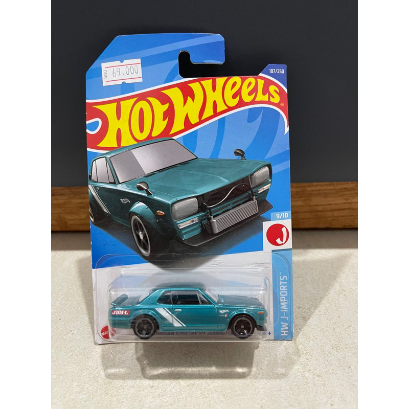 Xe mô hình đồ chơi Hotwheels cơ bản 1:64 - Nissan Skyline H/T 2000GT-X