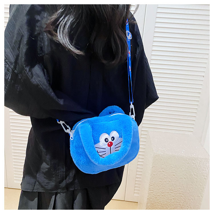 TÚI ĐEO CHÉO LÔNG MỀM DORAEMON THỜI TRANG PHONG CÁCH