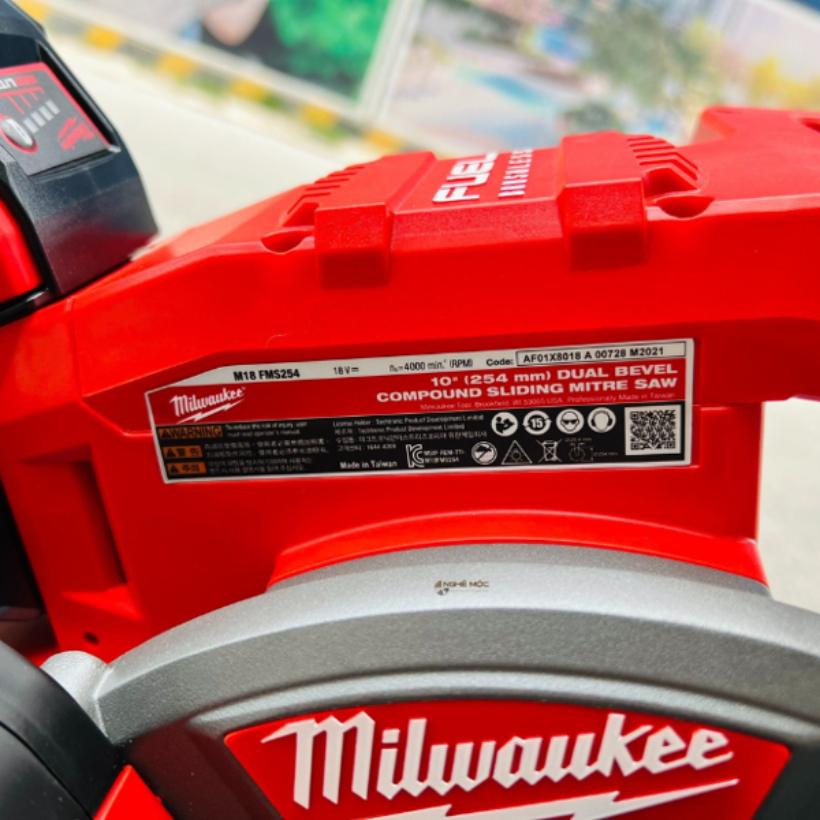 Máy cắt đa năng Milwaukee M18 FMS254-0