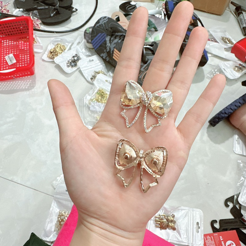 Charm Nơ Cao Cấp Chân Gài Gắn Dép Tông Nữ HVN