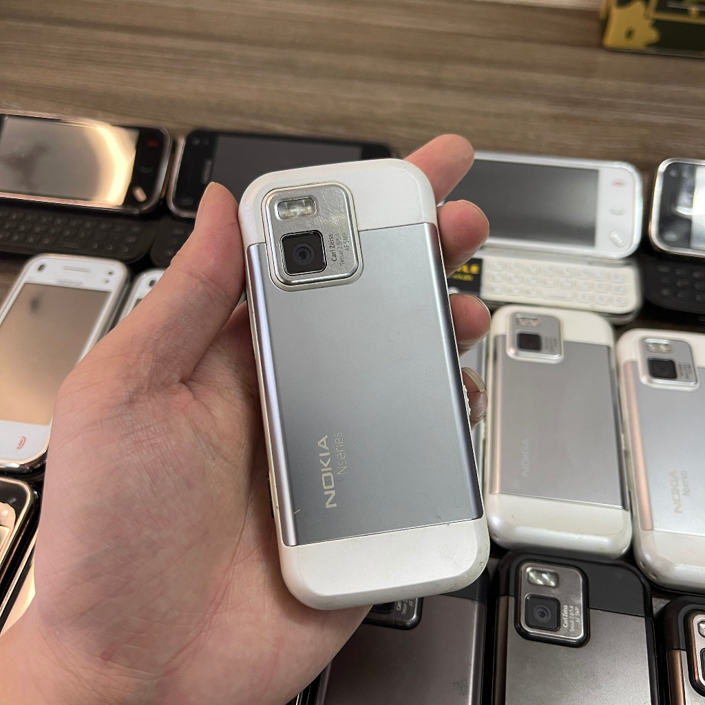 Điện thoại sưu tầm N97 Mini zin cũ nguyên bản