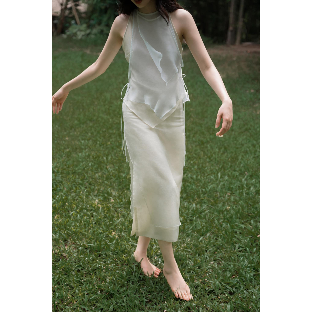 LAYERED ORGANZA SKIRT IN IVORY