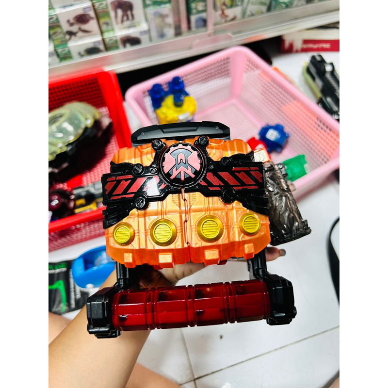 Đồ chơi siêu nhân Kamen Rider BUILD DX CROSS Z MAGMA KNUCKLE