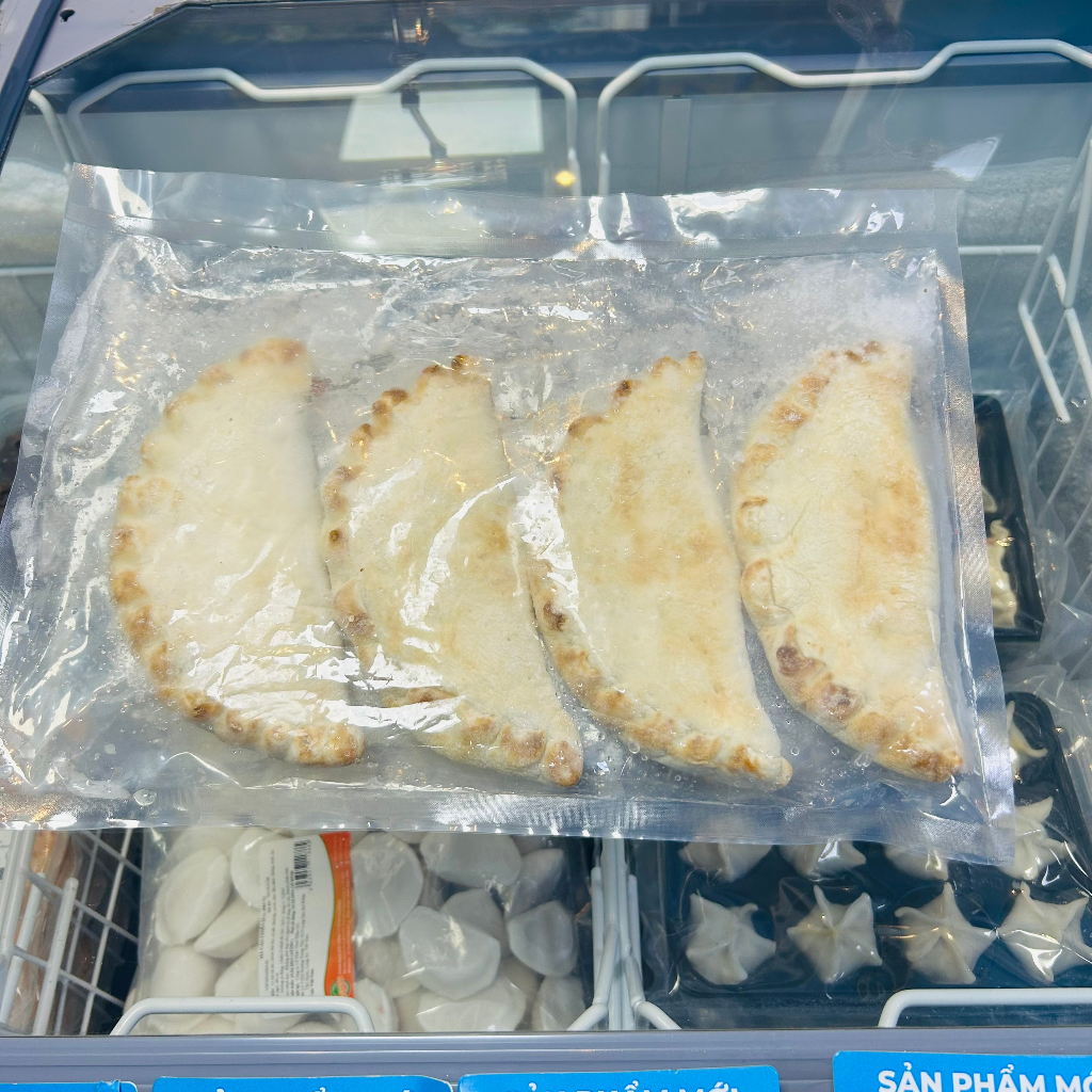 Bonzon - Calzone Pizza gập nhân phô mai cà chua 400g