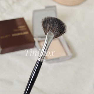 Cọ đánh highlight mini dạng quạt