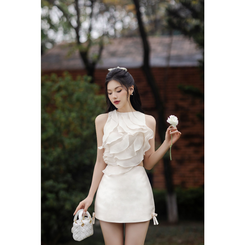 Áo croptop nữ sát nách phối voan xếp lớp bèo xéo