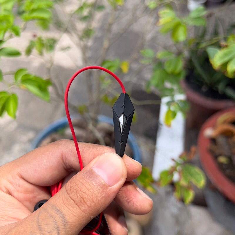 Tai nghe có dây Ibeat mon.ter chân cắm tròn 3.5mm