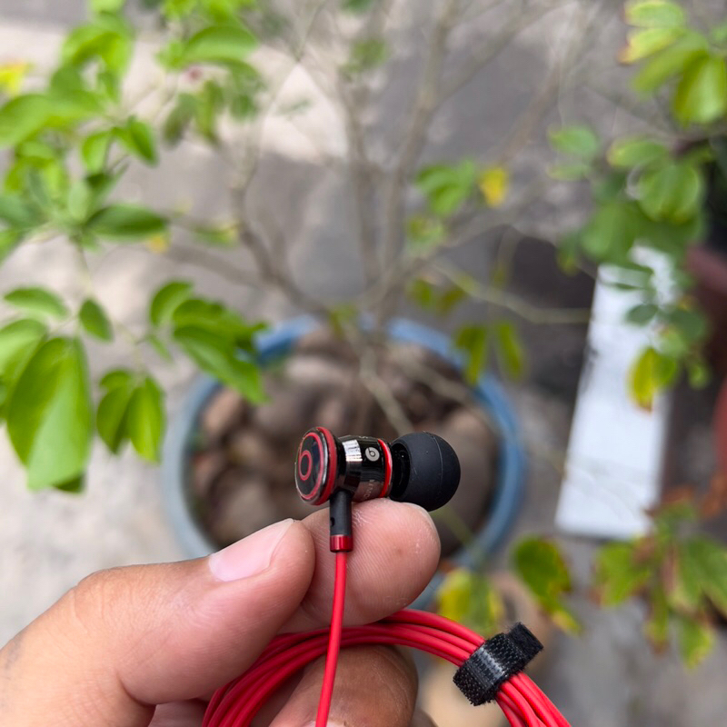 Tai nghe có dây Ibeat mon.ter chân cắm tròn 3.5mm