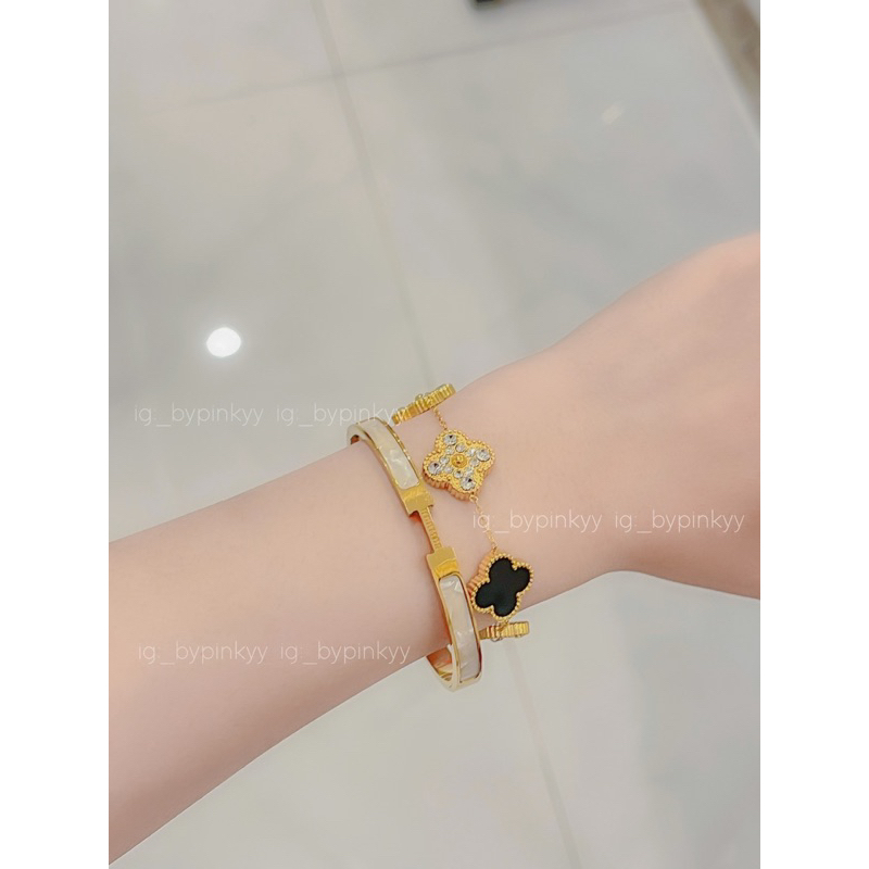 Set có sẵn không đen ghỉ