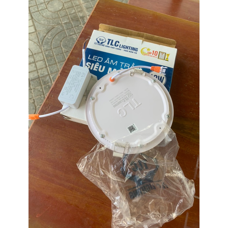 Đèn led âm trần 12w hãng TLC lighting