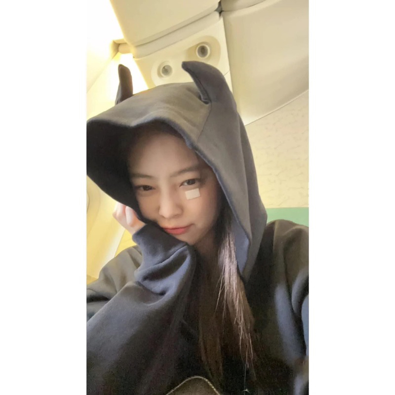 Áo hoodie tai dơi màu đen/xám giống Jennie & Rosé Blackpink,Nayeon Twice