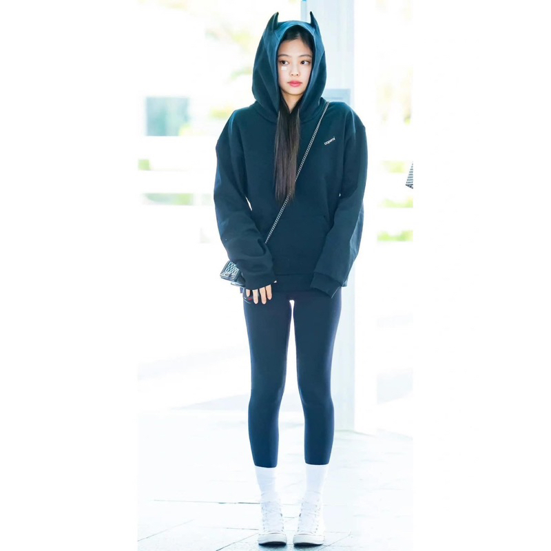Áo hoodie tai dơi màu đen/xám giống Jennie & Rosé Blackpink,Nayeon Twice