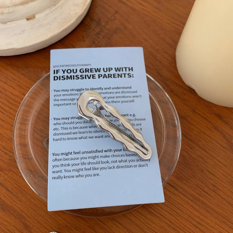 Kẹp tóc kim loại gợn sóng Butterfly