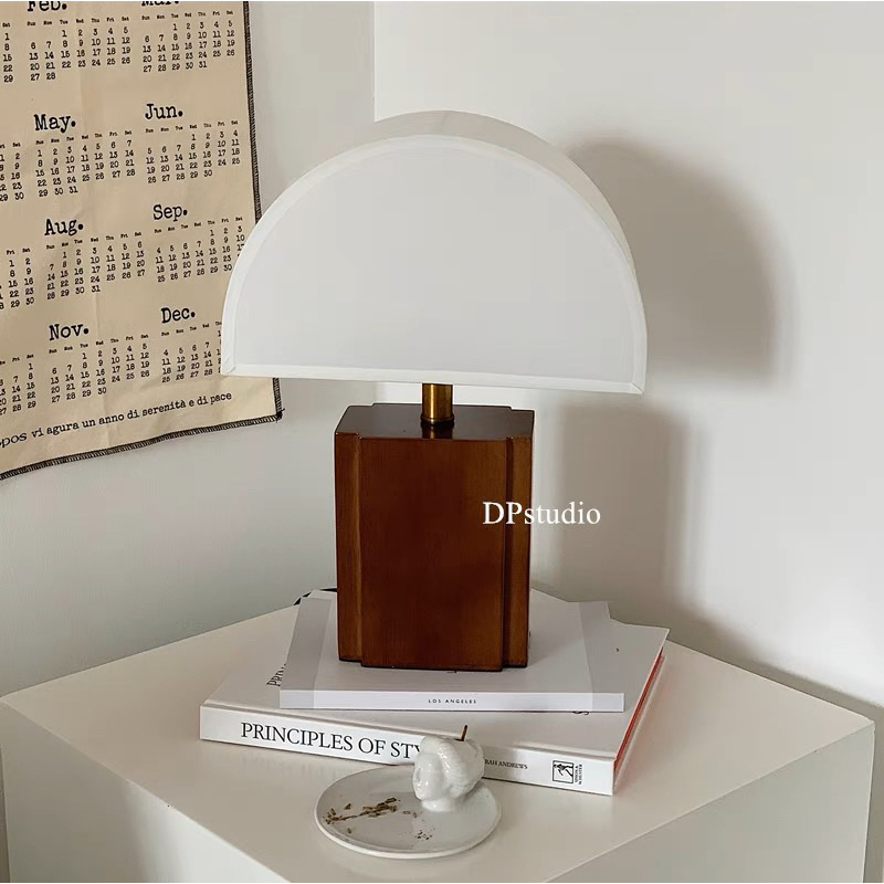 Đèn bàn cổ điển phong cách tối giản style Hàn Quốc
