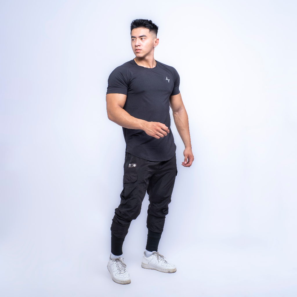 Áo thun thể thao logo phản quang Sainted Training Reflextee