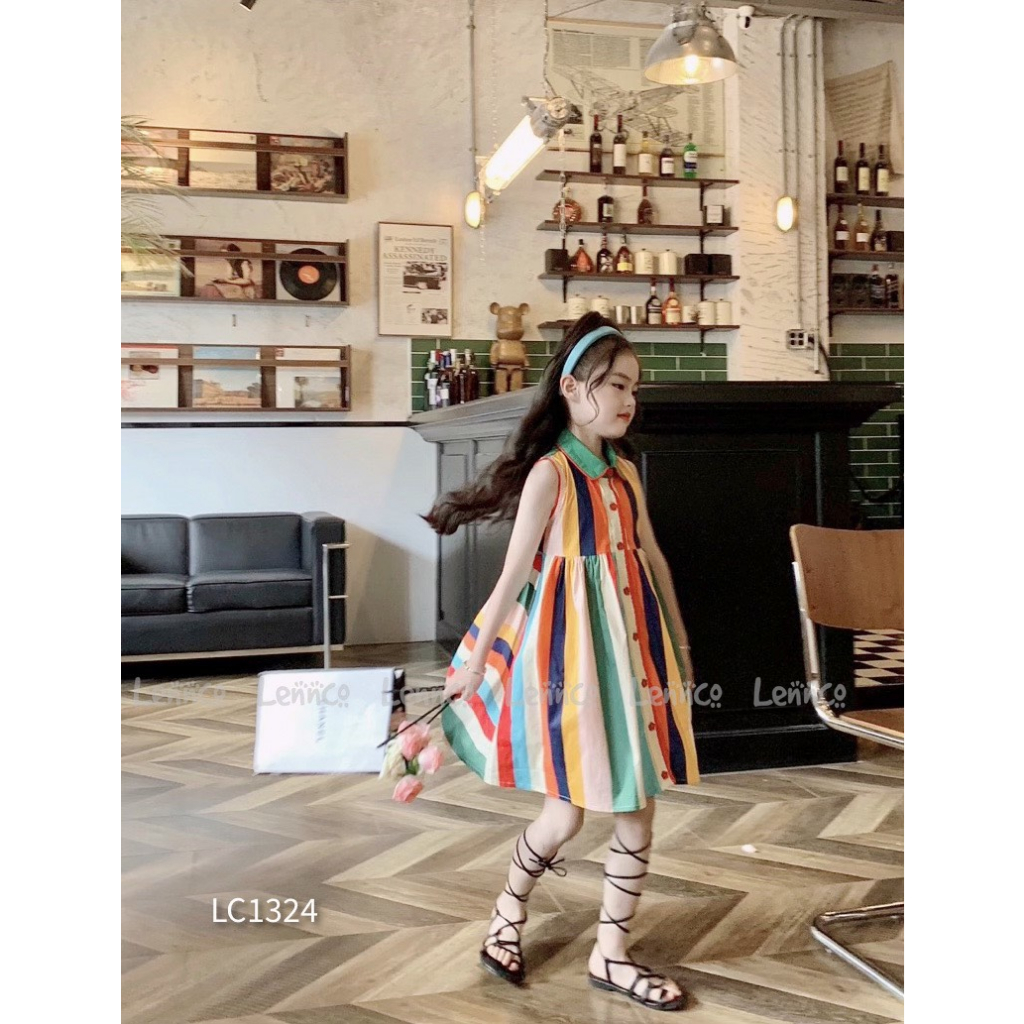 Váy Lennco sát nách cổ sen kẻ sọc nhiều màu cho bé gái