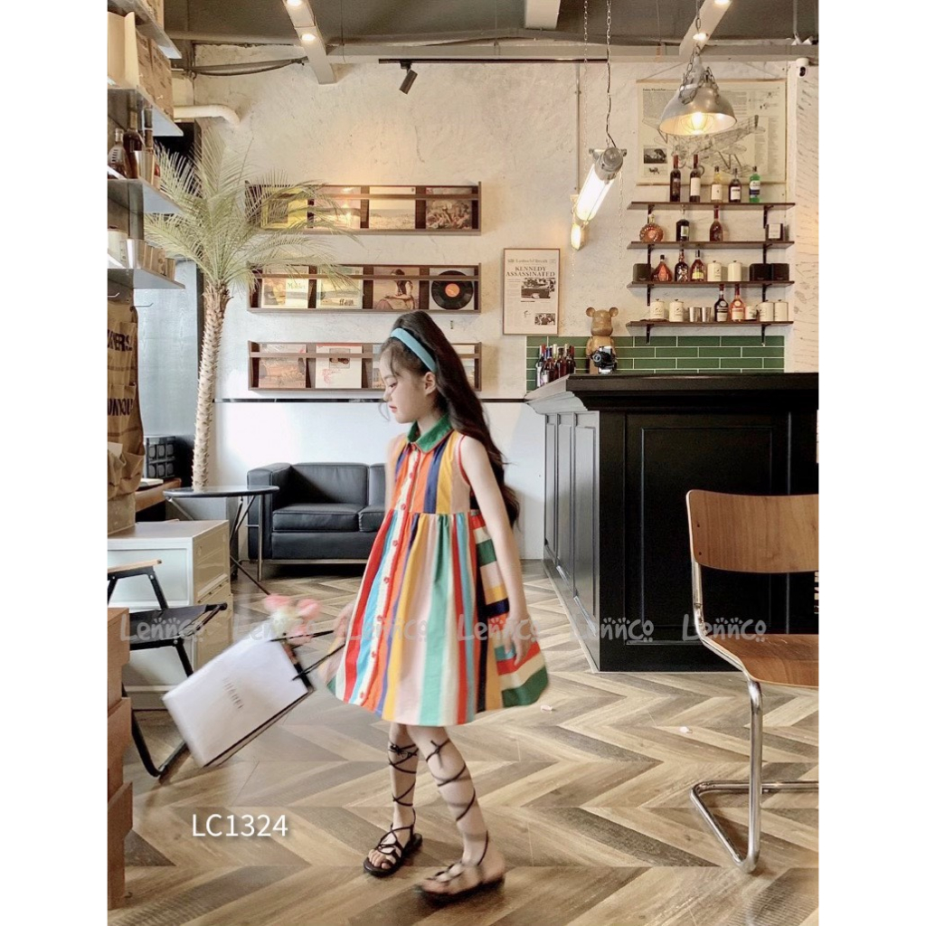 Váy Lennco sát nách cổ sen kẻ sọc nhiều màu cho bé gái