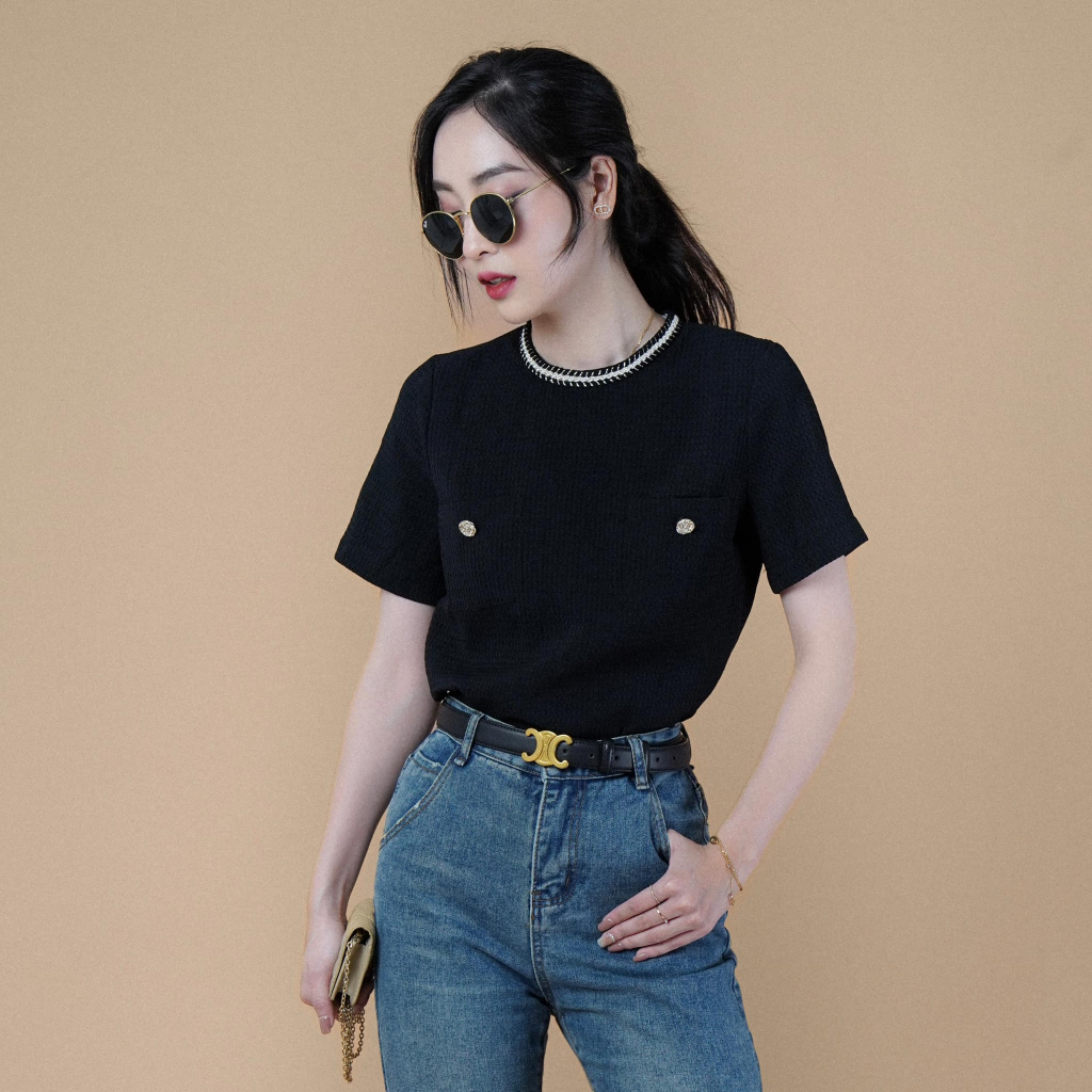 Áo Sơ Mi Cộc Tay Đính Khuy Kim Loại Cổ Tweet Chất Xốp Hàn Cao Cấp SHEMODA