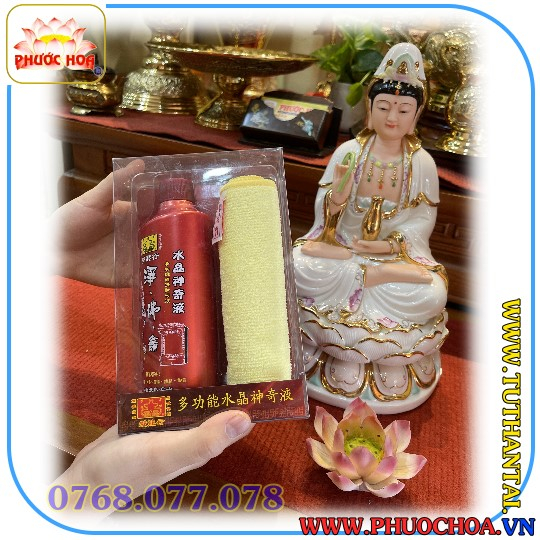 Nước tắm tượng và lau bàn thờ thần kì Malaysia