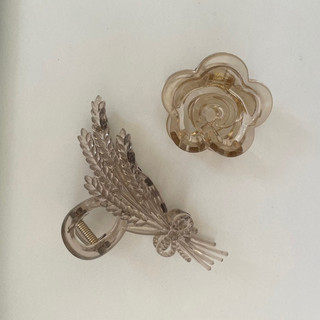 Kẹp tóc hoa trà Butterfly