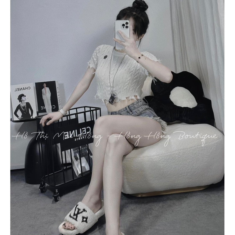 ÁO LEN CỘC TAY RÁCH GẤU T H O M CHỮ THẬP 3 MÀU.